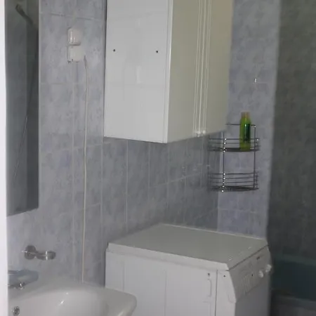 Mali Dvor * Сараево